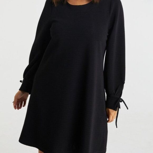 Estelle Chloe Long Sleeve Textured Dress Size 1X NWT - Picture 4 of 7